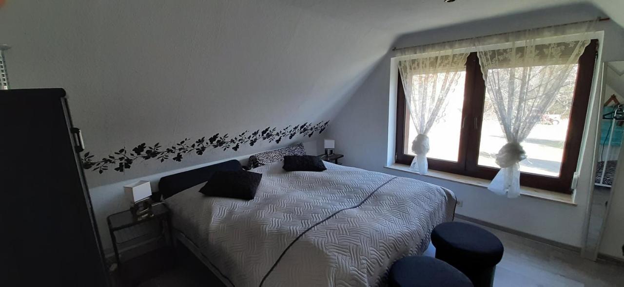 Ferienwohnung Rosi Stoppa Бург Екстер'єр фото